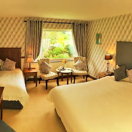 Ardagh & Restaurant 4*